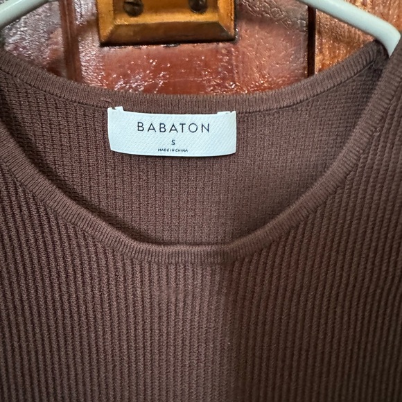 ARITZIA BABTON ribbed tank - Picture 2 of 2
